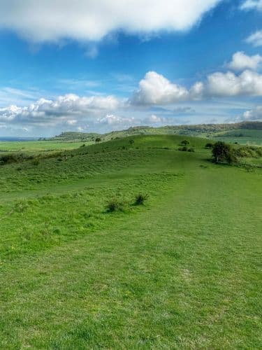 Ivinghoe Beacon Walk - Complete Guide & Map - The Flamingo Hiker